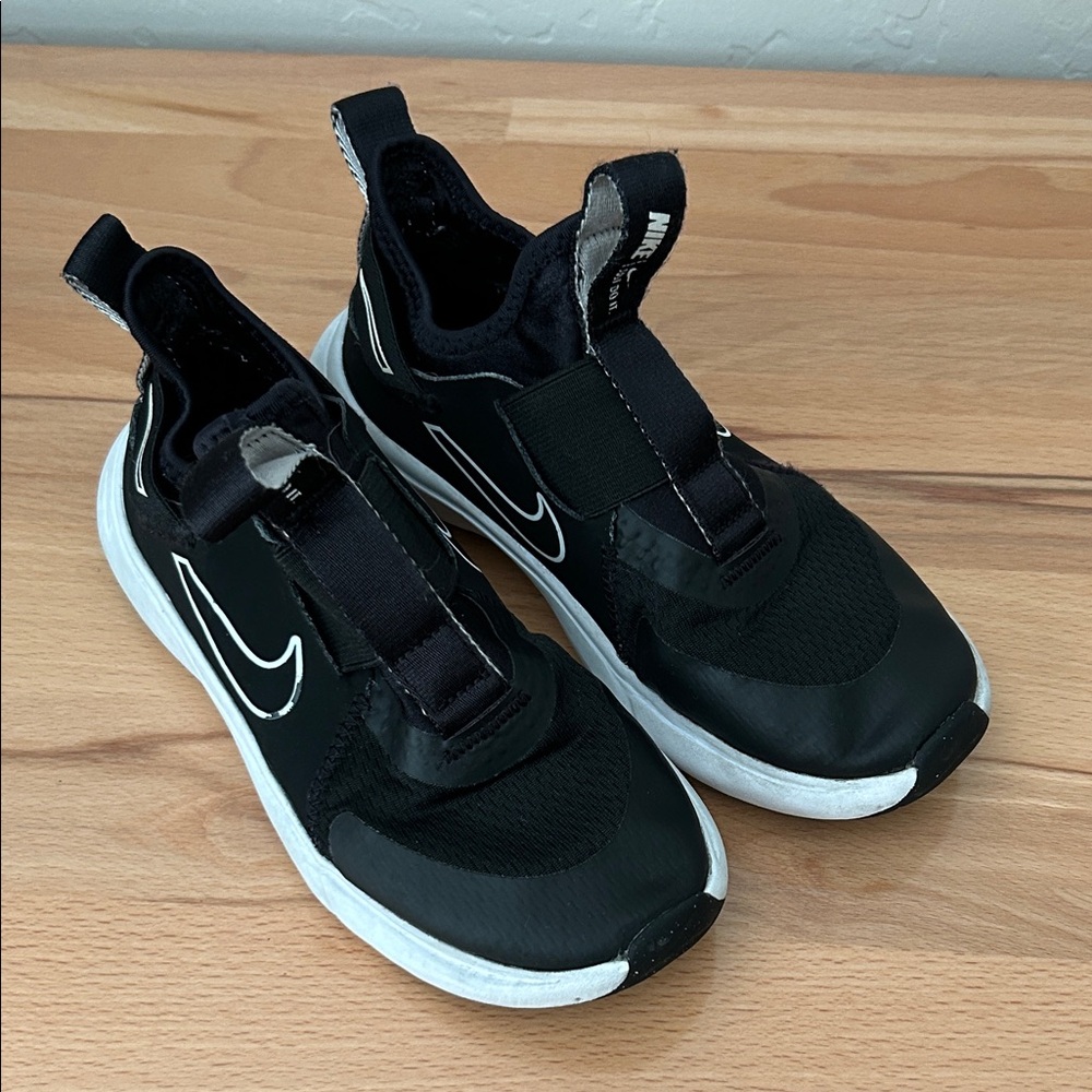 Nike Kids Black and White Slip-On Sneakers